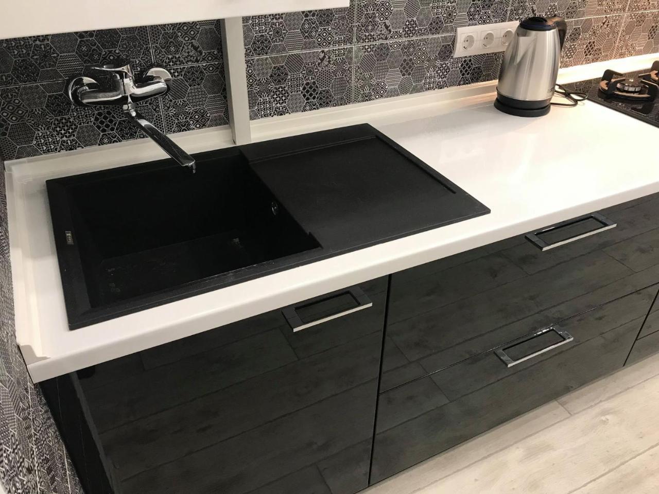 Modern Apartment إلفيف المظهر الخارجي الصورة