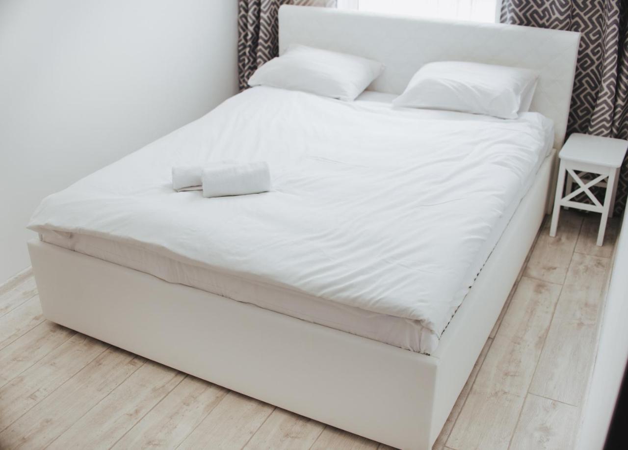 Modern Apartment إلفيف المظهر الخارجي الصورة